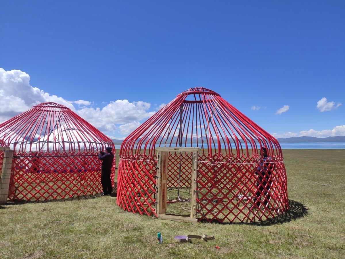 Yurt Camp Ali-Nur At Lake Song-Kol Юрточный Лагерь Али-Нур Озеро Сон-Куль Сон-Куль Кыргызстан Нарын Kyrgyzstan Naryn Ngoại thất bức ảnh