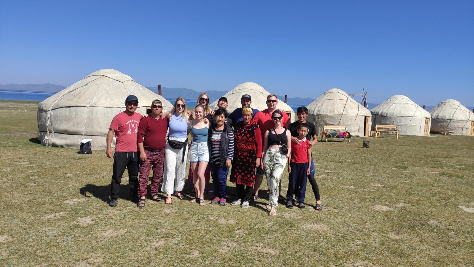 Yurt Camp Ali-Nur At Lake Song-Kol Юрточный Лагерь Али-Нур Озеро Сон-Куль Сон-Куль Кыргызстан Нарын Kyrgyzstan Naryn Ngoại thất bức ảnh