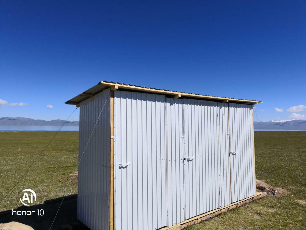 Yurt Camp Ali-Nur At Lake Song-Kol Юрточный Лагерь Али-Нур Озеро Сон-Куль Сон-Куль Кыргызстан Нарын Kyrgyzstan Naryn Ngoại thất bức ảnh